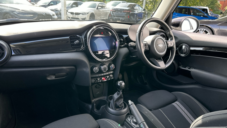 MINI Hatchback 2.0 Cooper S Classic 5dr Auto Petrol Hatchback